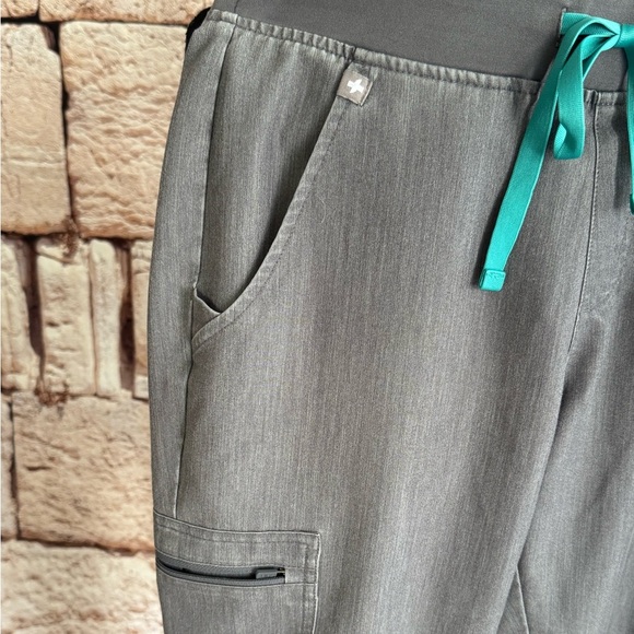 FIGS tactical collection small heathers grey Jogger  scrubs Pant blue string - Picture 2 of 4